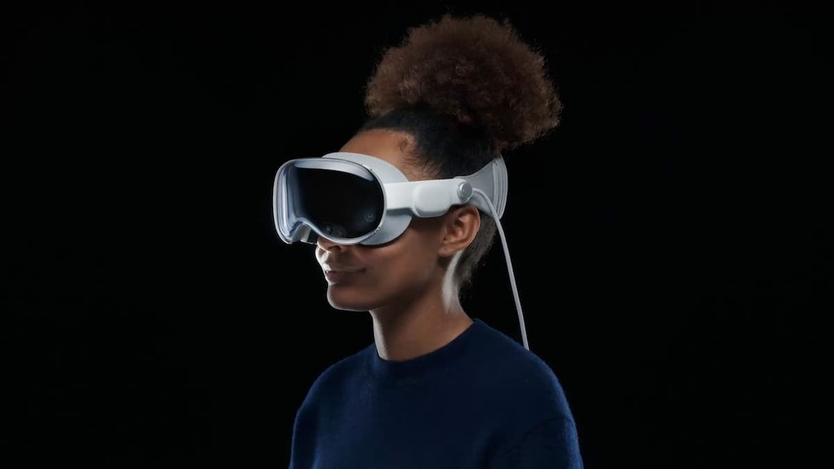 Apple Vision Pro: Revolucionando el Mundo de las Gafas Inteligentes en 2024